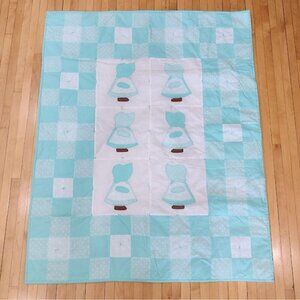 Handmade Sunbonnet Sue Dutch Girl Patchwork Baby Quilt Turquoise White 40 X 49